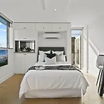 Modern Potts Point Studio