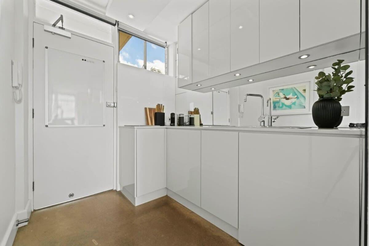 Modern Potts Point