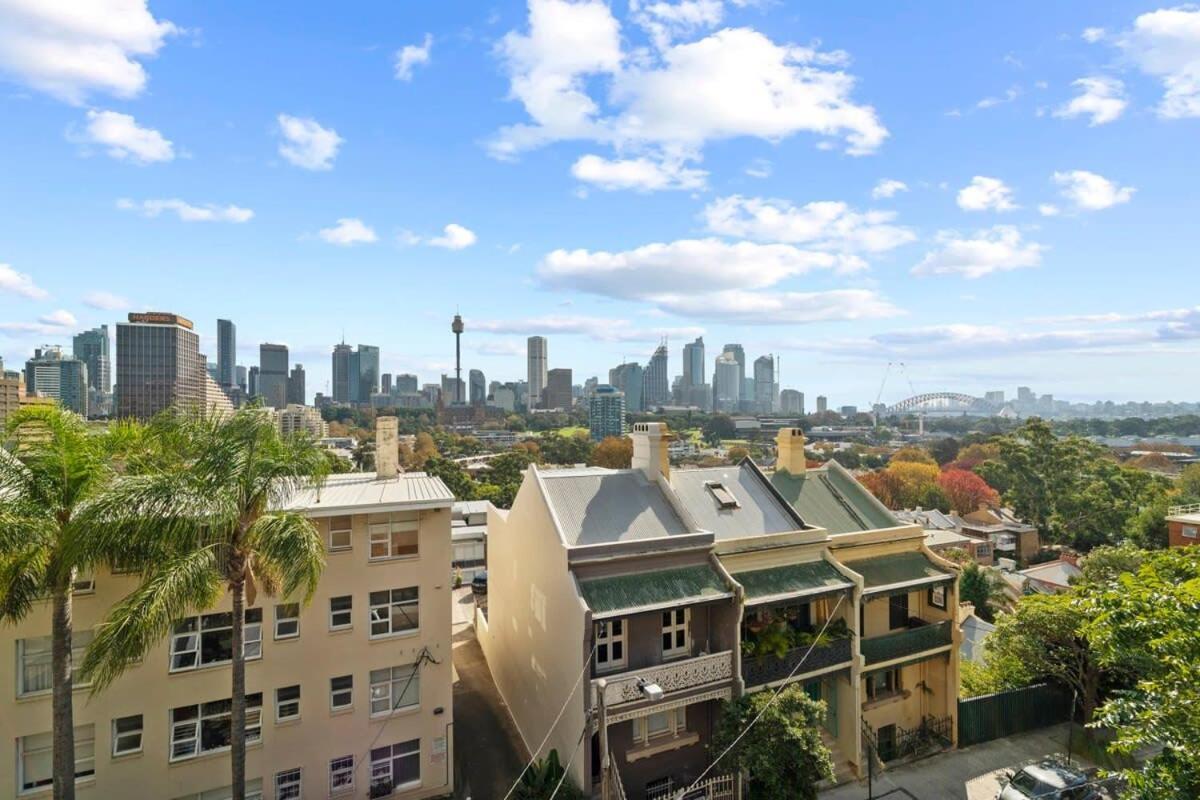 Apartment Modern Potts Point Sydney